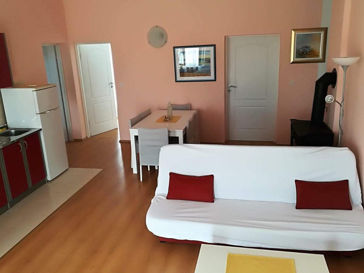 Apartman Rosanda Premuda ภายนอก รูปภาพ